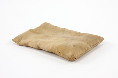 打粉入袋（対馬宗家文書）