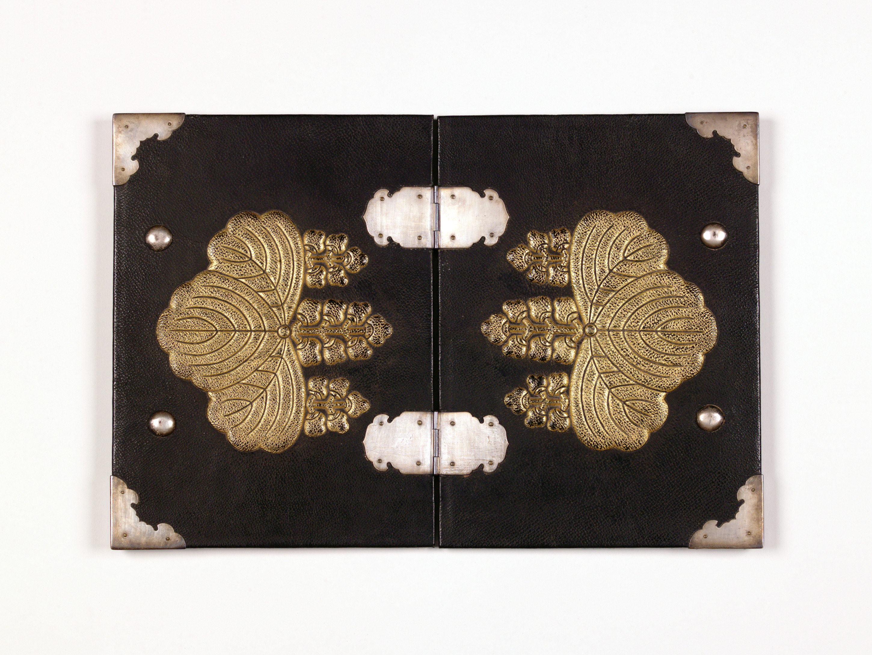 重要文化財　（屋根型板）（対馬宗家文書）　1点