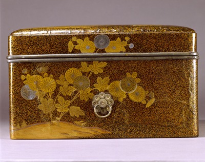 【骨董品】蒔絵手箱 千鳥蒔絵手箱 - 京都国立博物館 館蔵品データベース