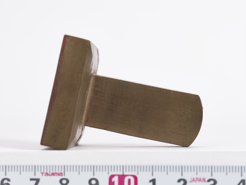 画像番号：093612　2018/06/21　左側