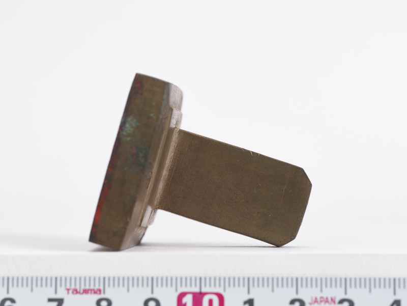 画像番号：093628　2018/06/21　左側