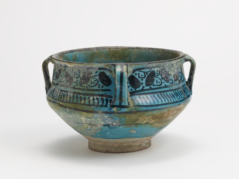 九州国立博物館 | 収蔵品ギャラリー | 青釉四耳鉢
